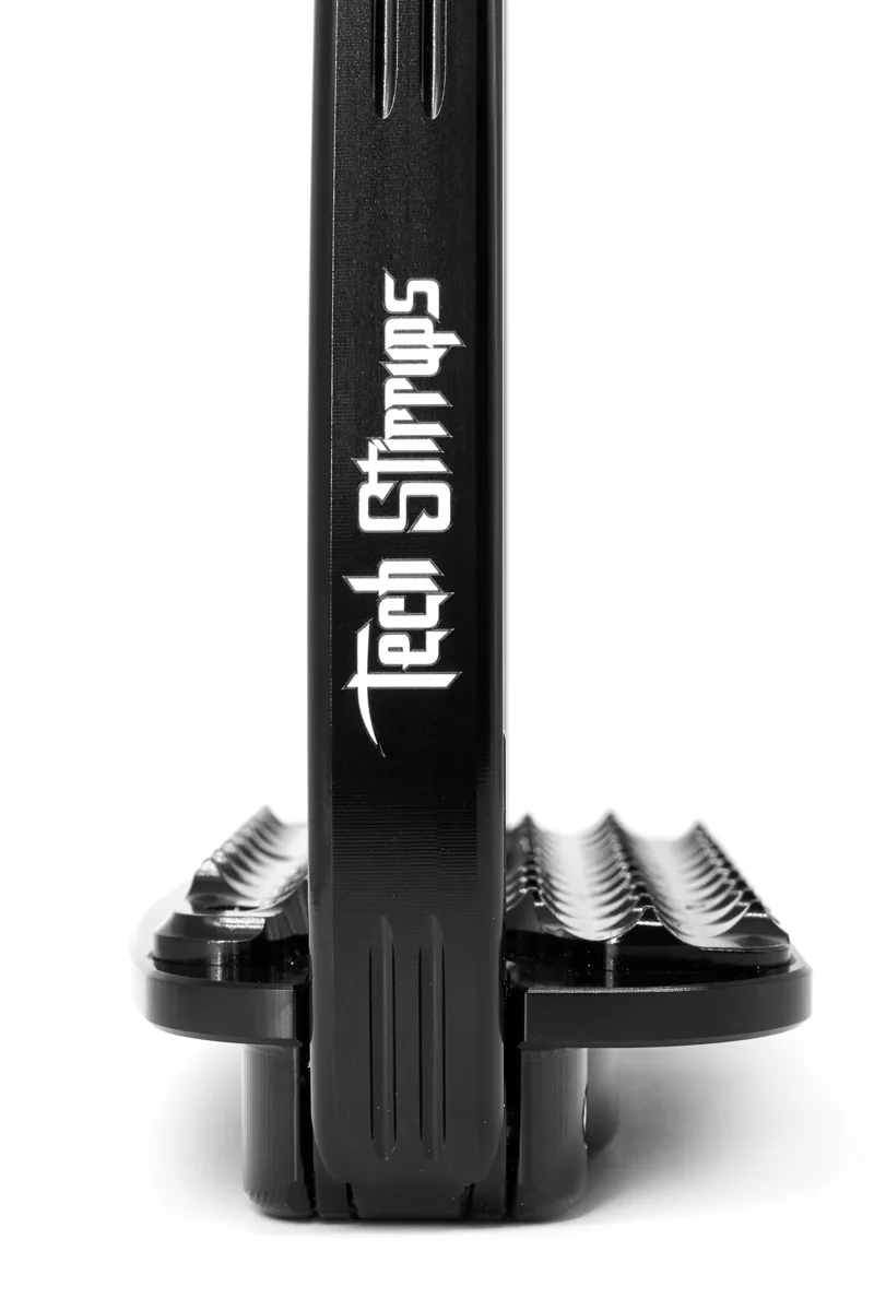 Tech Venice Dressage Sloped Stirrups Black-2